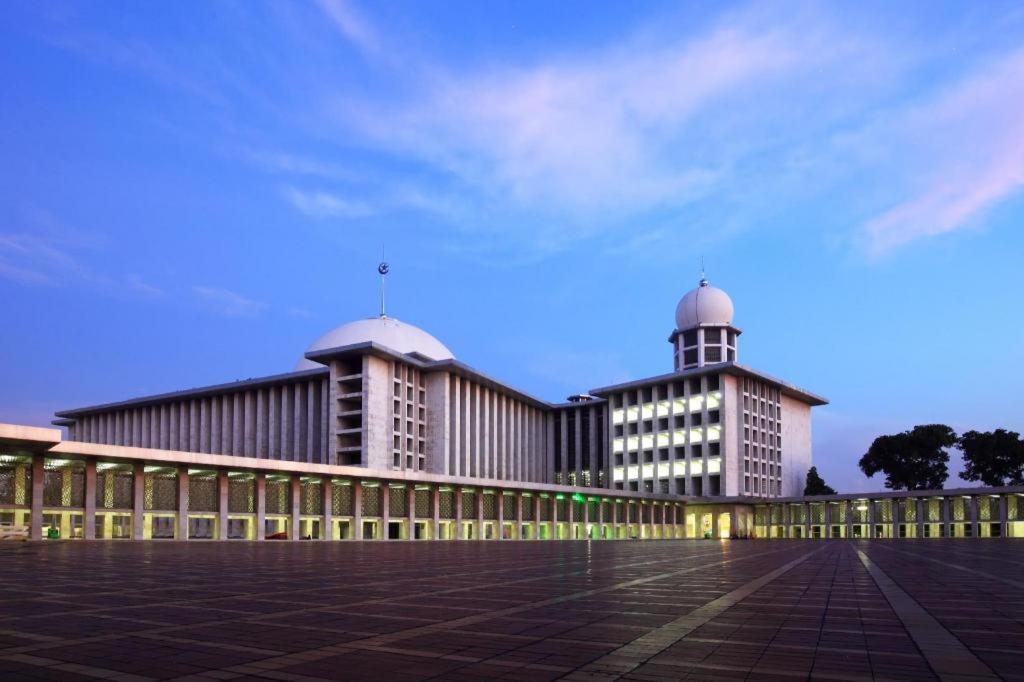RedStar Hotel Yakarta Exterior foto